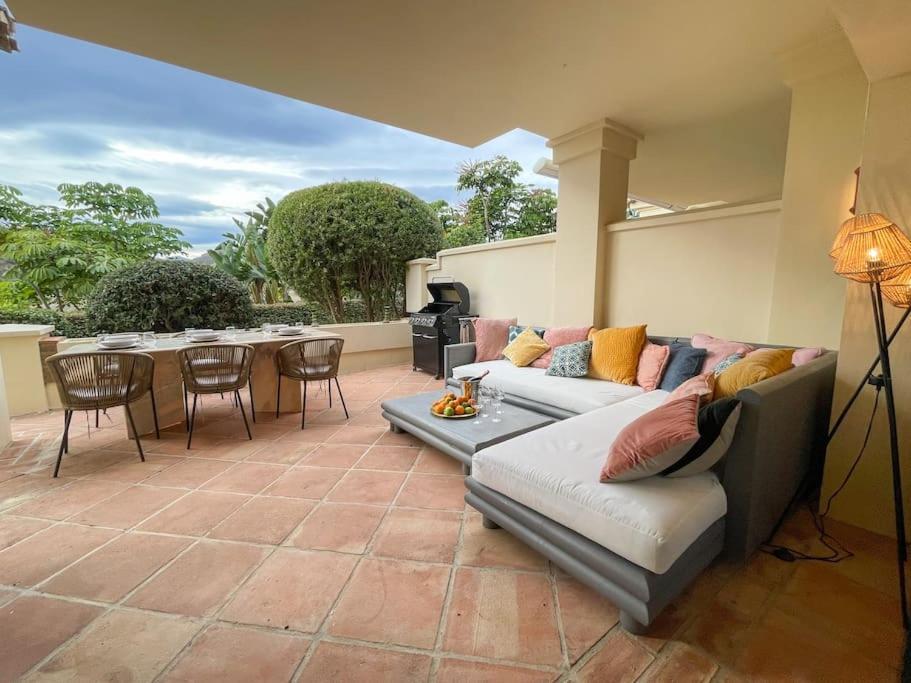 Luxurious 2 Bedroom Apartment With Spa Facilities Benahavís Exterior foto